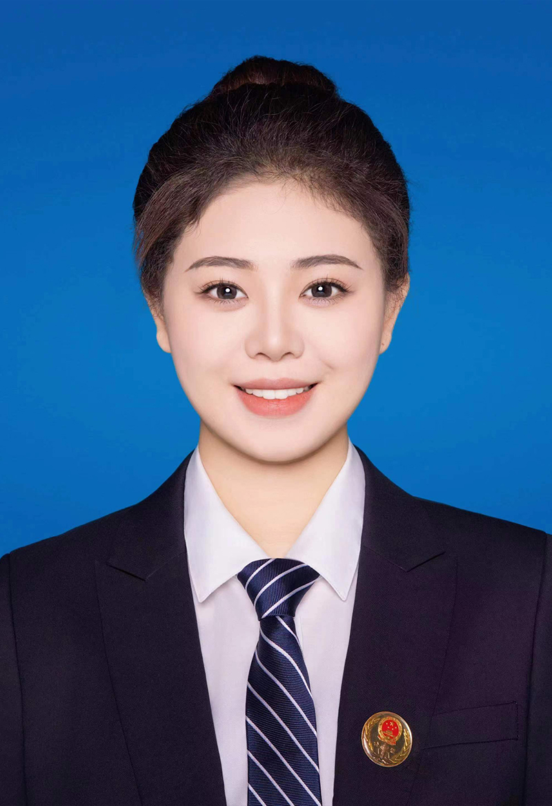 张诗若